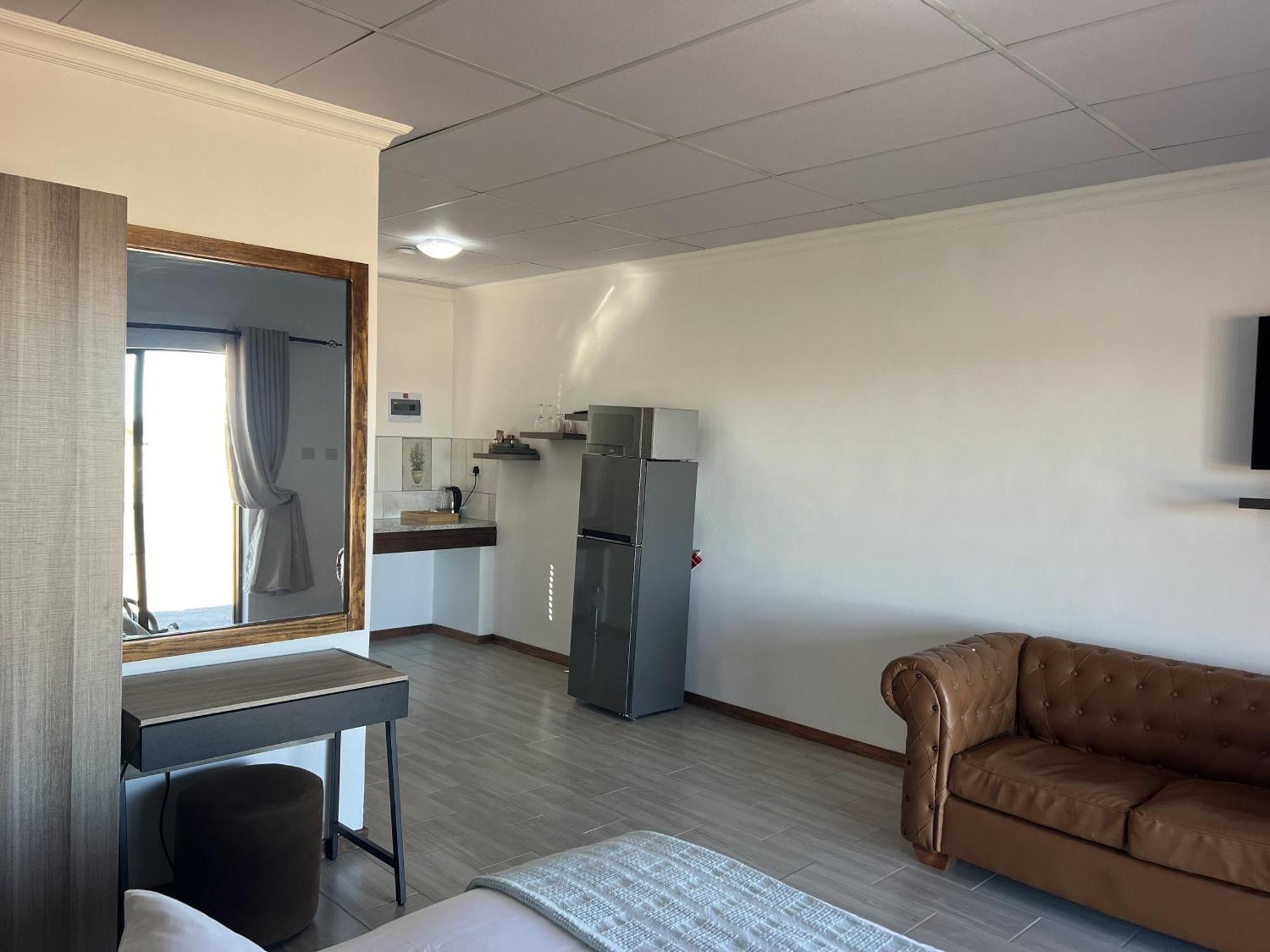 Plot 19 Villa Ghanzi Екстериор снимка