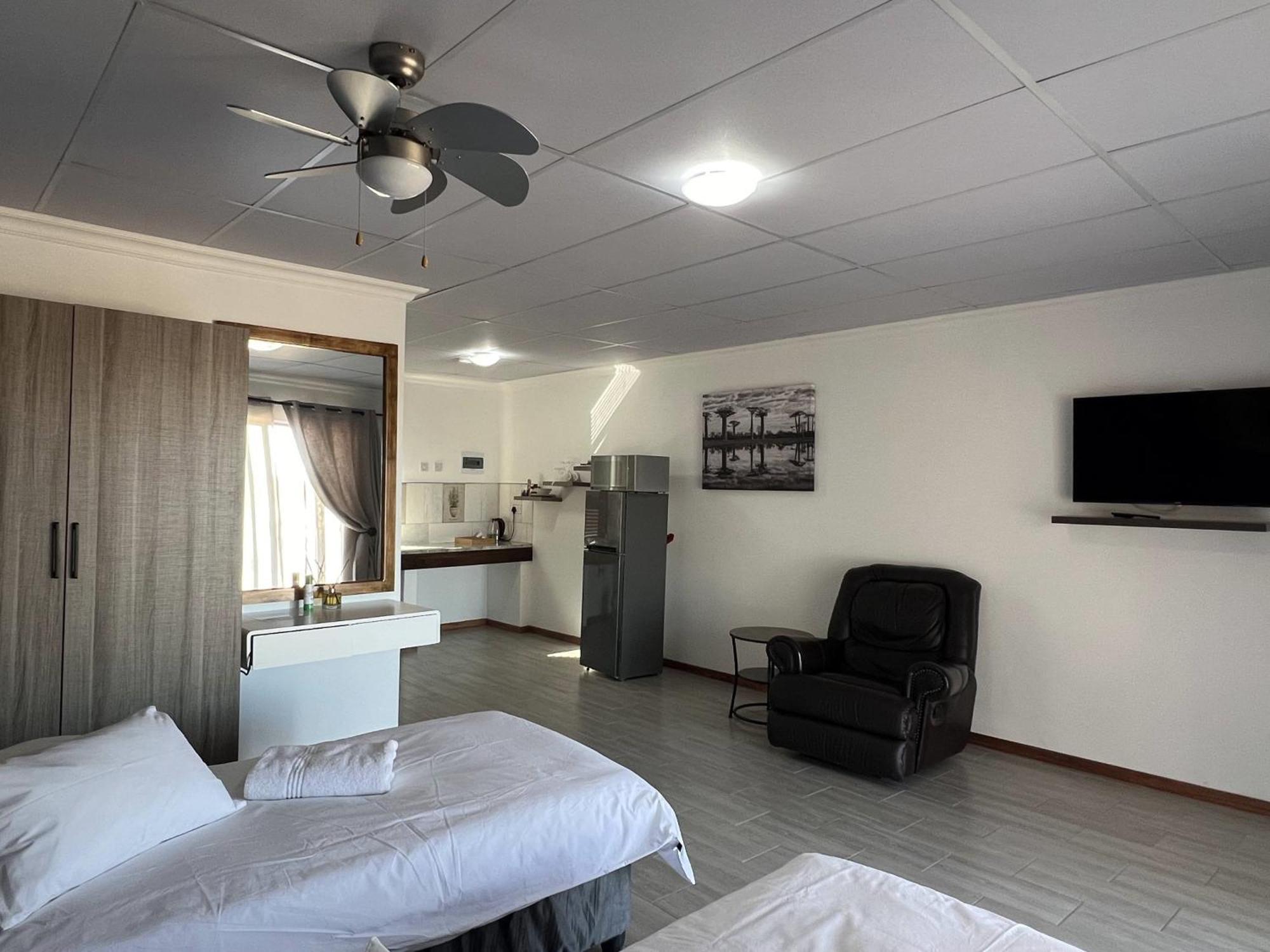 Plot 19 Villa Ghanzi Екстериор снимка