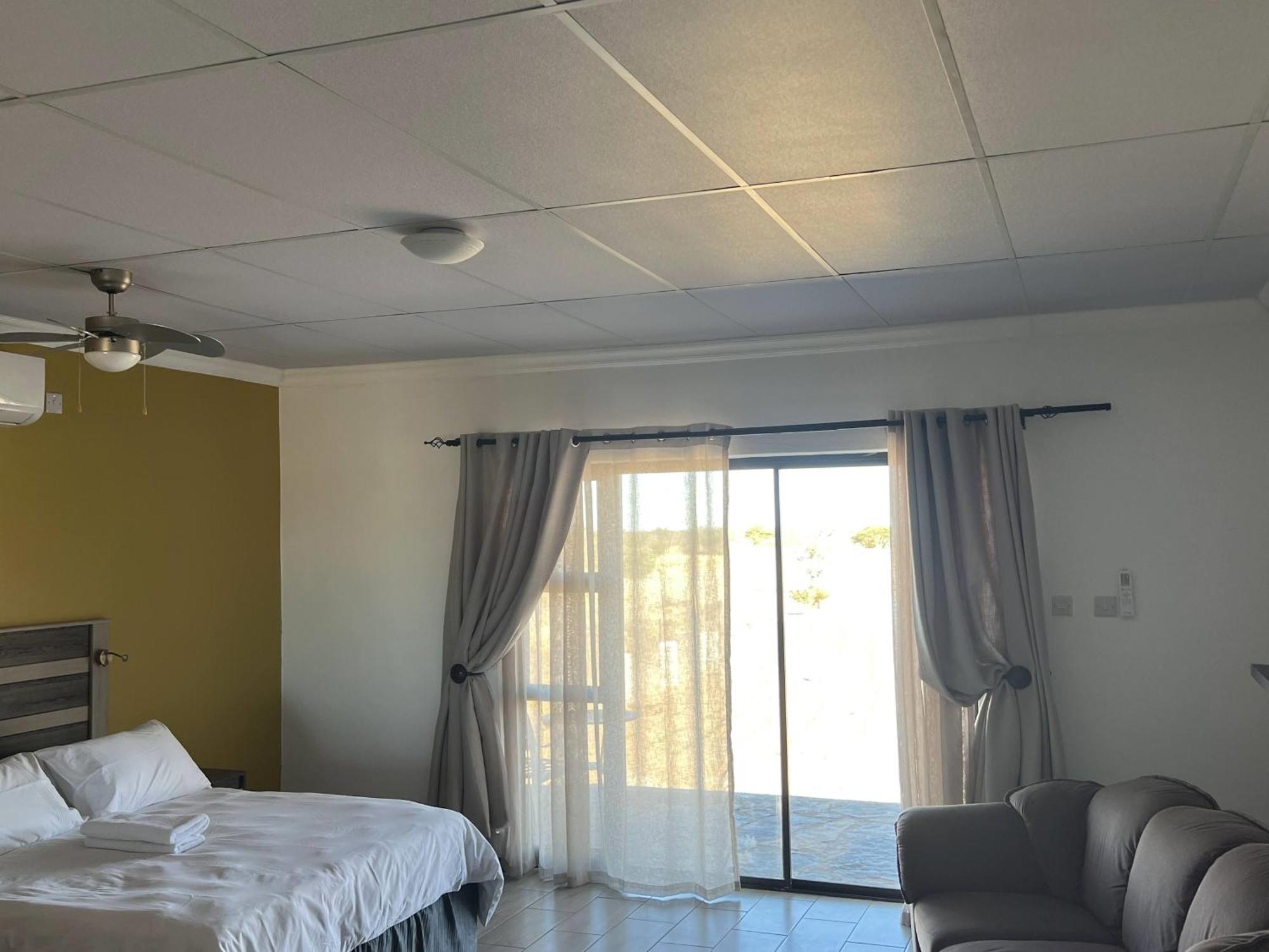 Plot 19 Villa Ghanzi Екстериор снимка